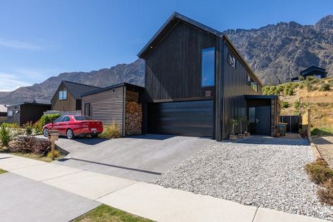 Photo of property in 15 Muster Road, Jacks Point, 9371