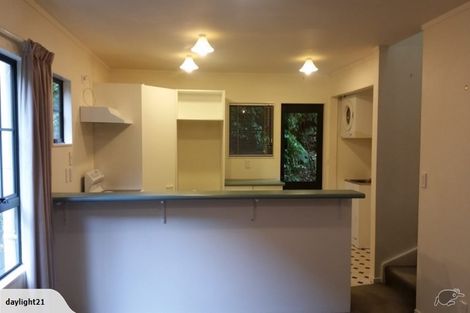 Photo of property in 16a Parsons Glen, Karori, Wellington, 6012