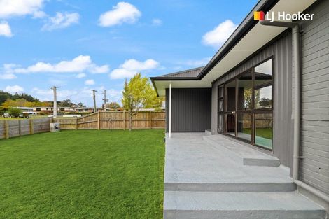 Photo of property in 4 Lambert Street, Abbotsford, Dunedin, 9018