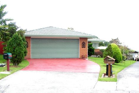 Photo of property in 9 Lanham Lane, Massey, Auckland, 0614