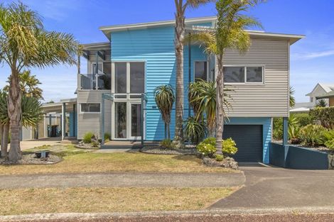 Photo of property in 140 Vista Paku, Pauanui, Hikuai, 3579