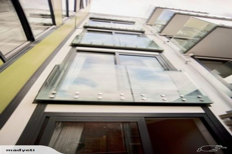 Photo of property in Dual Apartments, 108/142u Vivian Street, Te Aro, Wellington, 6011