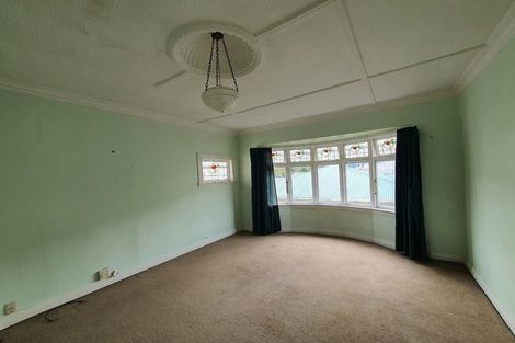 Photo of property in 9 Akatea Street, Berhampore, Wellington, 6023