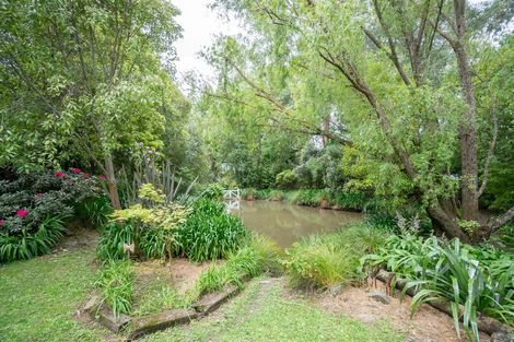 Photo of property in 765 Makerua Road, Tokomaru, Palmerston North, 4474