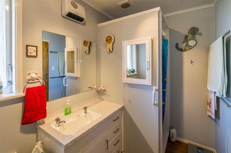Photo of property in 140 Winchester Street, Levin, 5510