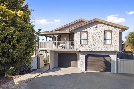 Photo of property in 10 Ruddenklau Lane, Bishopdale, Christchurch, 8053