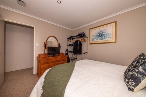 Photo of property in 42 Peel Street, Westport, 7825