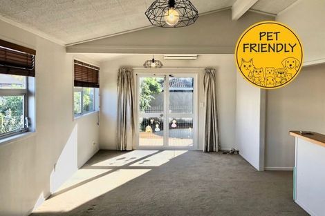 Photo of property in 20 Clovelly Road, Bucklands Beach, Auckland, 2012