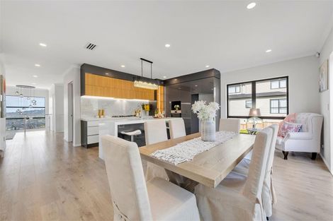 Photo of property in 29 Elevation Street, Flat Bush, Auckland, 2019