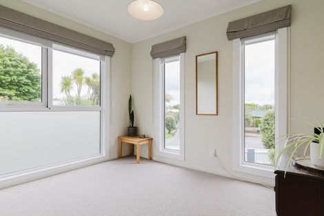 Photo of property in 7 Sharon Place, Awapuni, Palmerston North, 4412