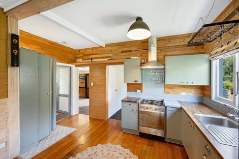 Photo of property in 49 Faraday Street, Hospital Hill, Napier, 4110