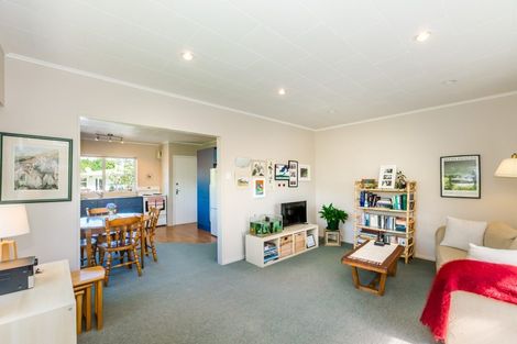 Photo of property in 7 Nimmo Avenue, Waikanae, 5036