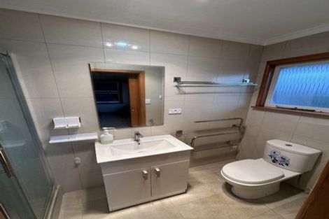 Photo of property in 19 Aileen Place, Upper Riccarton, Christchurch, 8041