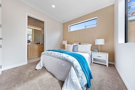 Photo of property in 7 Bushfield Drive, Flat Bush, Auckland, 2019