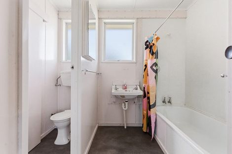 Photo of property in 11 Waitaki Drive East, Otematata, 9412