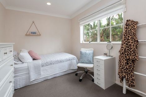 Photo of property in 3/222 Bleakhouse Road, Mellons Bay, Auckland, 2014
