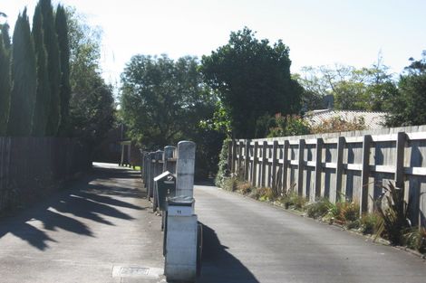 Photo of property in 2/12 Prestwick Place, Wattle Downs, Auckland, 2103