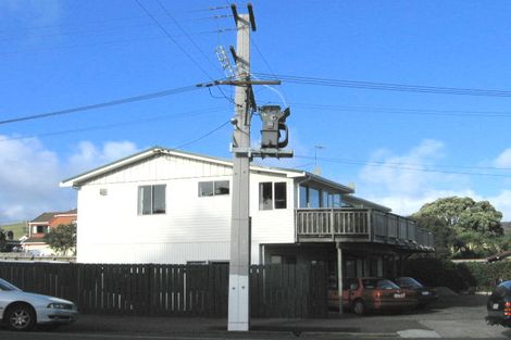 Photo of property in 5 Beach Road, Plimmerton, Porirua, 5026