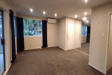 Photo of property in 10 Gerontius Glade, Torbay, Auckland, 0630