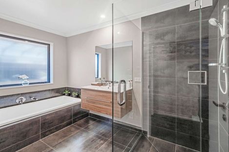 Photo of property in 38 Hinterland Drive, Prebbleton, 7604