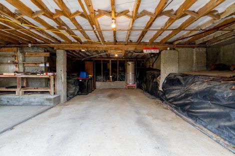 Photo of property in 9 Honeystone Street, Helensburgh, Dunedin, 9010