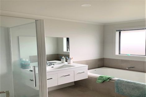 Photo of property in 73 Watkins Road, Cambridge, 3434
