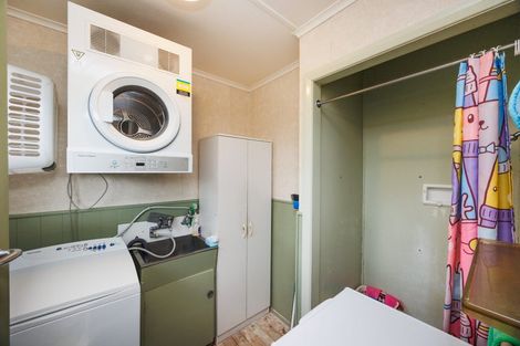 Photo of property in 3 Hurley Place, Awapuni, Palmerston North, 4412