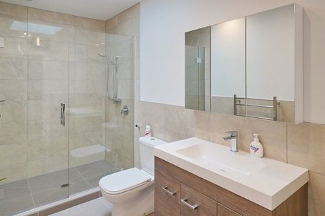 Photo of property in 213 Cranford Street, St Albans, Christchurch, 8014