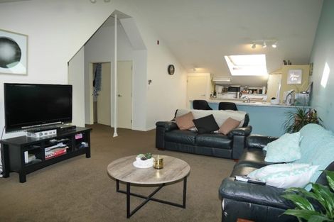 Photo of property in Courtenay Mews Apartments, 16/14u Alpha Street, Te Aro, Wellington, 6011