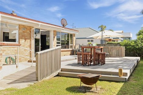 Photo of property in 35 Muricata Avenue, Mount Maunganui, 3116