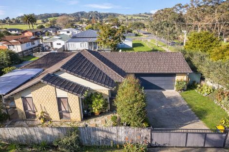 Photo of property in 45b Springs Road, Parakai, 0830