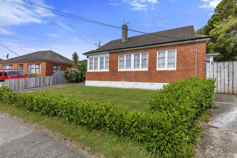 Photo of property in 114 Judd Crescent, Naenae, Lower Hutt, 5011