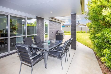 Photo of property in 6 Peter Way Place, Glenview, Hamilton, 3206