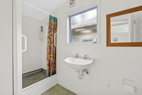 Photo of property in 26 Lee Road, Hannahs Bay, Rotorua, 3010