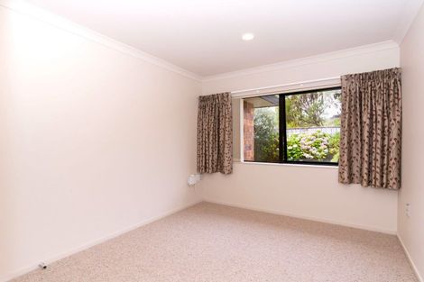 Photo of property in 18 Ludlam Way, Otaki, 5512