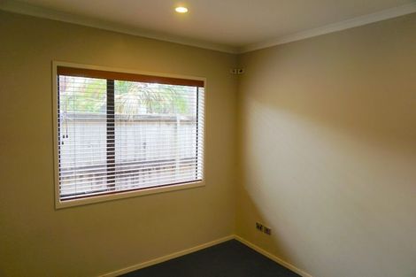 Photo of property in 5 Duntrune Road, Flat Bush, Auckland, 2016
