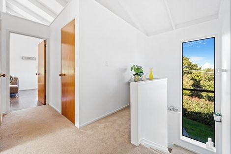 Photo of property in 34 Grand View Road, Leigh, 0985
