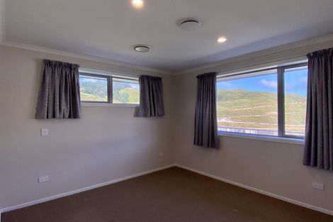 Photo of property in 106 Melksham Drive, Churton Park, Wellington, 6037