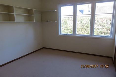 Photo of property in 37 Te Kanawa Crescent, Henderson, Auckland, 0610