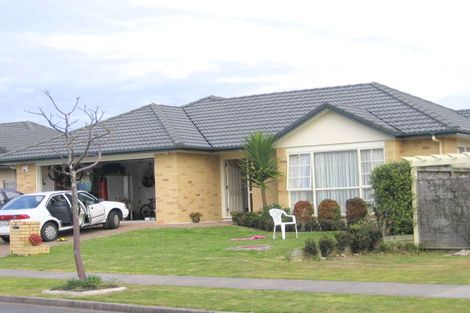 Photo of property in 7 Delmont Close, East Tamaki Heights, Auckland, 2016