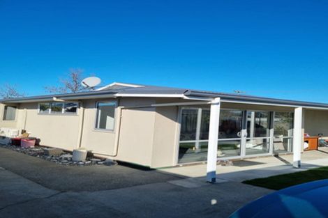 Photo of property in 2- 2 Gascoigne Street, Riversdale, Blenheim, 7201