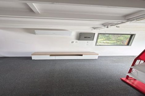 Photo of property in 341 Upper Harbour Drive, Greenhithe, Auckland, 0632