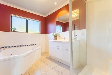 Photo of property in 29 Central Park, Paraparaumu Beach, Paraparaumu, 5032