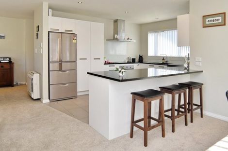 Photo of property in 32 Kotare Avenue, Rangiora, 7400