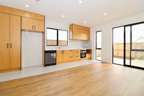 Photo of property in 14 Kaapehu Street, Karaka, 2578