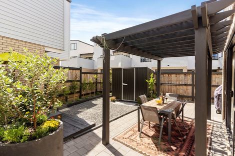 Photo of property in 12 Koropiko Lane, Flat Bush, Auckland, 2019