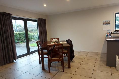 Photo of property in 76 Lough Bourne Drive, Pukekohe, 2120