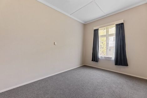 Photo of property in 240 South Road, Caversham, Dunedin, 9012