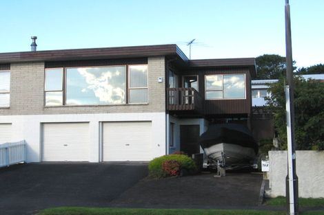 Photo of property in 74a Takutai Avenue, Half Moon Bay, Auckland, 2012
