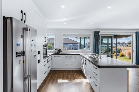 Photo of property in 82 Parekaawa Drive, Motuoapa, Turangi, 3382